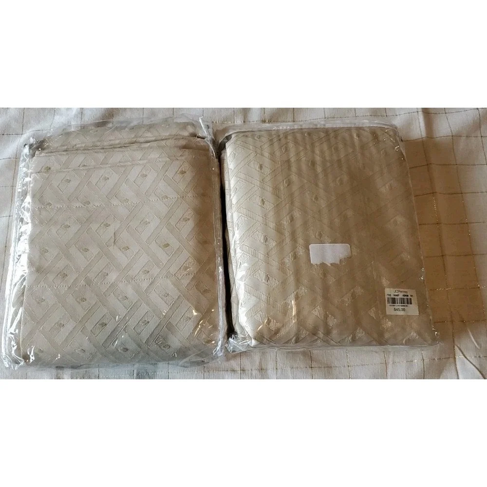 Vtg PC Penney Collection Beige Westbury Lattice Curtains 2 Panels‎ 54x84